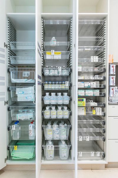 ISO modular tray system in the cabinet